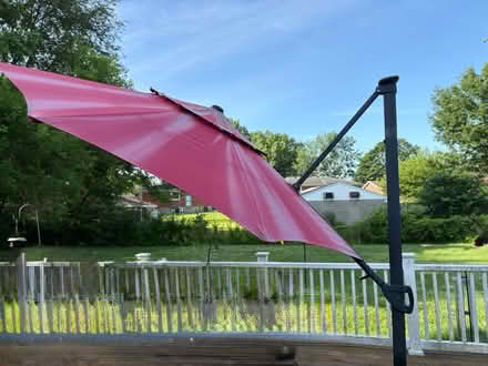 Photo of free Cantilever Canopy Umbrella (Highview) #2