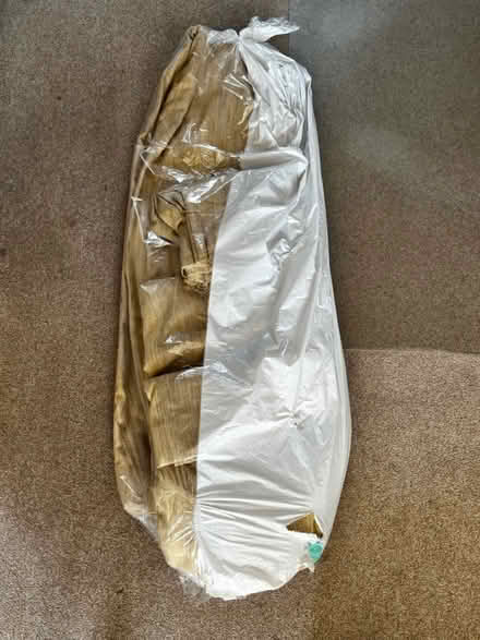 Photo of free Cream curtains (Coulsdon (CR5)) #1