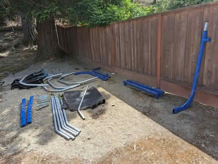 Photo of free Tramampoline (Hallmark - Belmont) #3