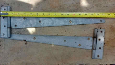 Photo of free Gate hinges x 2 (Cashes Green GL5) #4