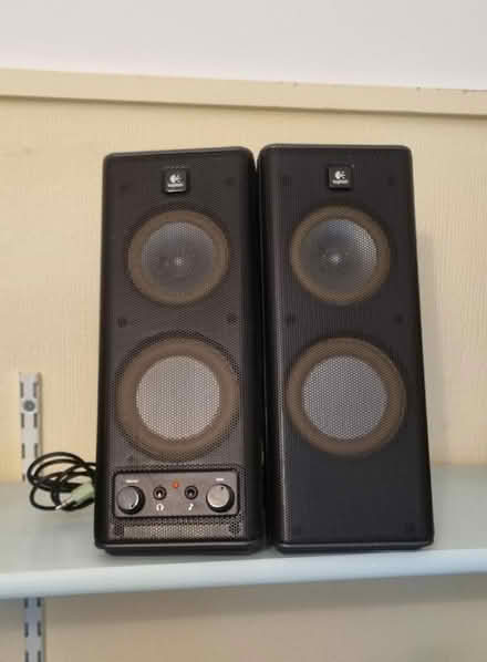 Photo of free Logitech twin speakers (Prenton CH43) #2