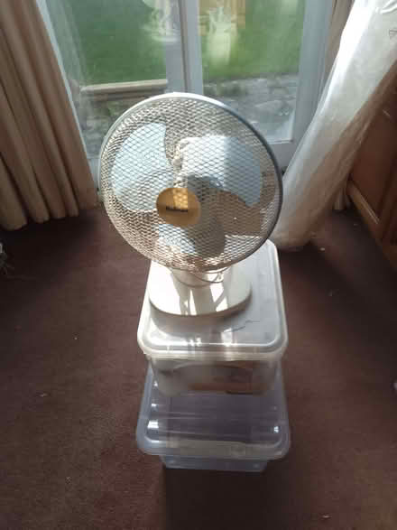 Photo of free Oscillating fan (Saffron Walden CB10) #1