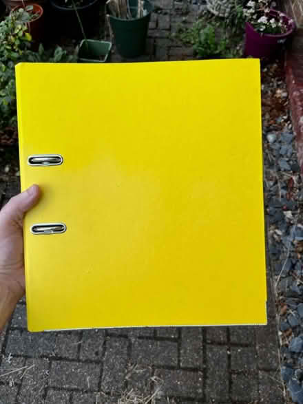 Photo of free Lever arch file (Coulsdon (CR5)) #1