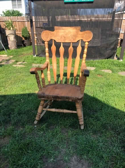 Photo of free Virginia house rocking chair (Middletown) #3