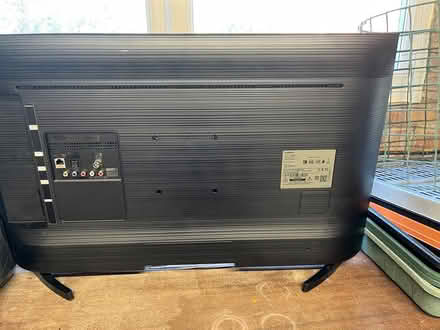 Photo of free 32” Samsung TV with black screen (Petersfield) #2