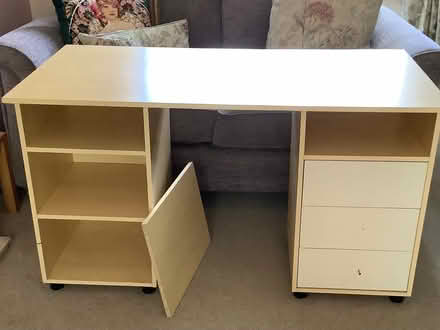 Photo of free Desk (Tenbury Wells WR15) #3