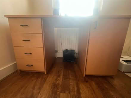 Photo of free Desk with draws (Beaconsfield HP9) #3