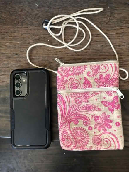 Photo of free small pouch/purse (North York) #1