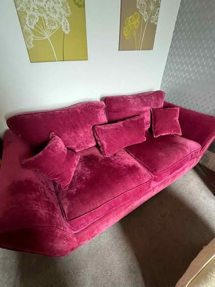 Photo of free Sofa (Montrose DD10) #1