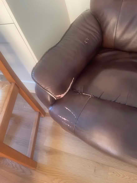 Photo of free Reclining chairs. Pair (Selsey PO20) #4
