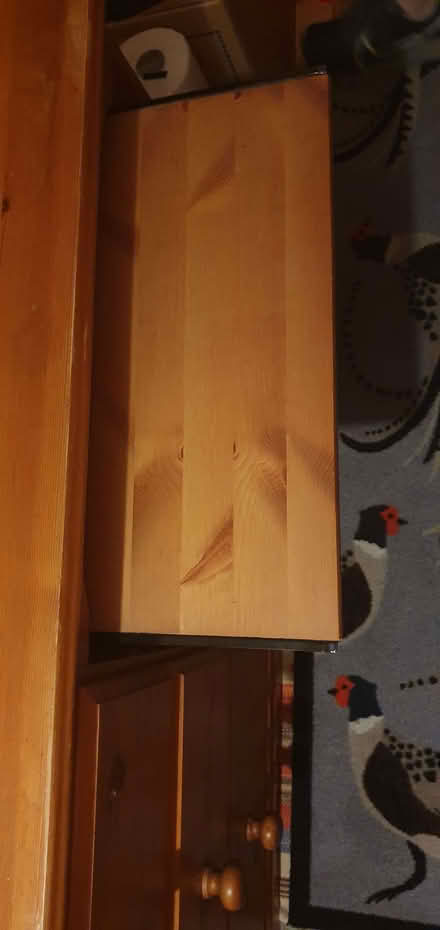 Photo of free Dressing Table/ Computer Desk Pine. (Worlds End SW10) #4