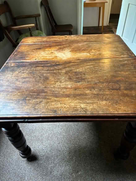 Photo of free Old wooden table (East Finchley N2 9DL) #1