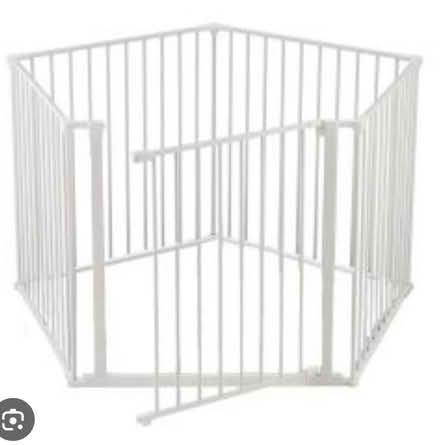 Photo of Baby or Pet Pen (Inskip PR4) #1