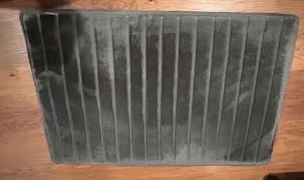 Photo of free bath mats #4