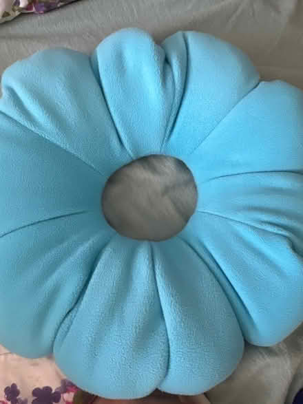 Photo of free Adjustable pressure relief pillow (Ashford TW15) #1
