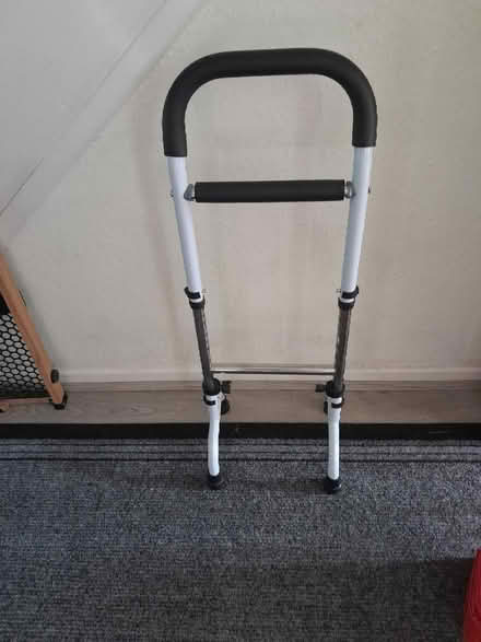 Photo of free Safety bar (wantage Oxfordshire OX12) #1