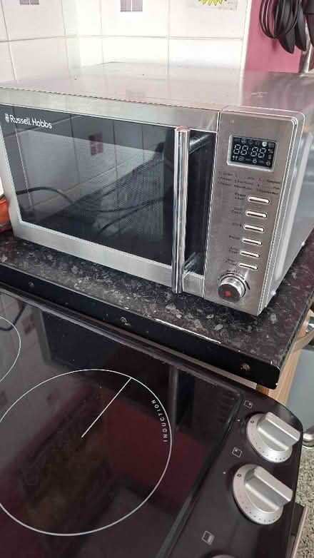Photo of free Microwave. (Gillingham ME7) #3