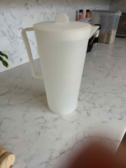Photo of free Water jug (Teddington TW11) #1