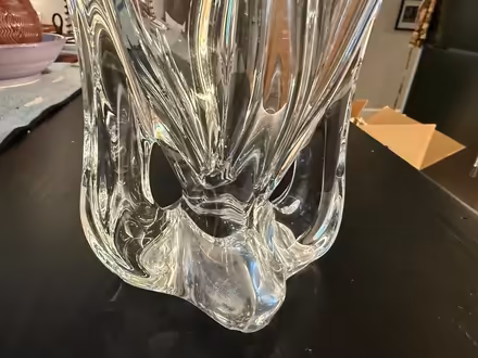 Photo of free Very Beautiful Glass Vase (Downtown) #2