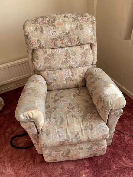 Photo of free LayZboy electric riser chair (Watton IP25) #1