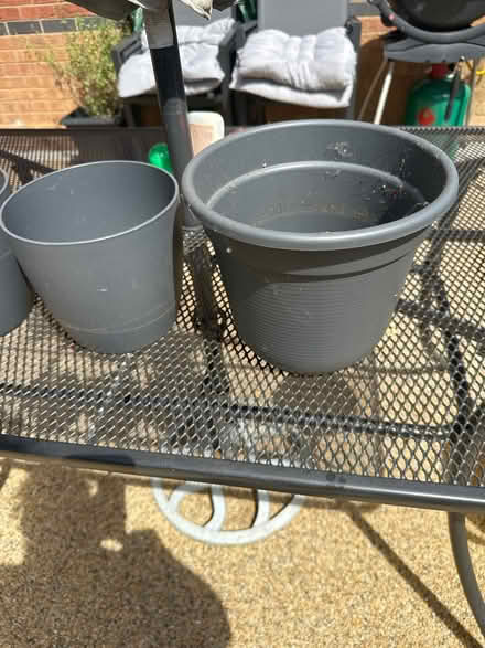 Photo of free Selection of plastic plant pots (Northampton) #2