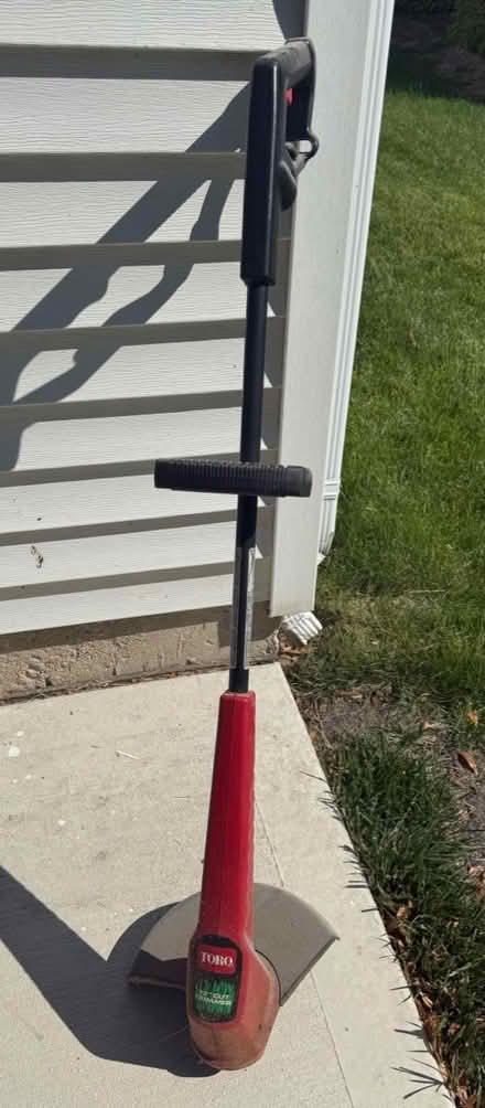 Photo of free Toro 12” corded trimmer (Naperville, near downtown) #1