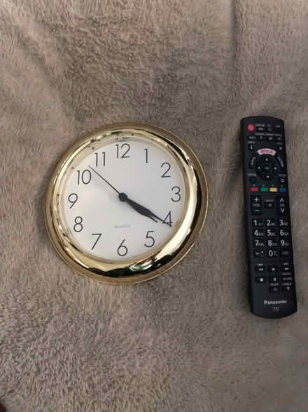 Photo of free wall clock (North York) #1