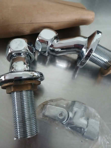 Photo of free Bath fittings? (Thornton heath) #2