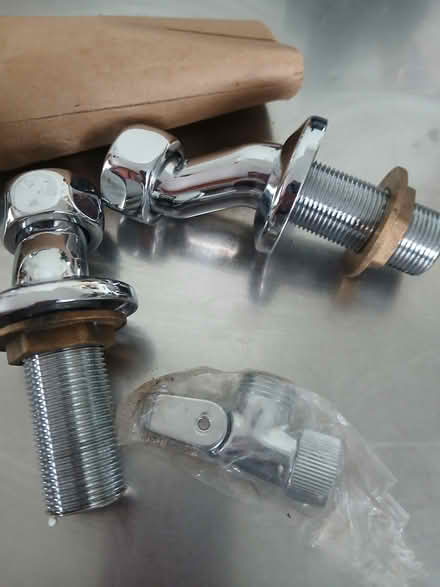 Photo of free Bath fittings? (Thornton heath) #1