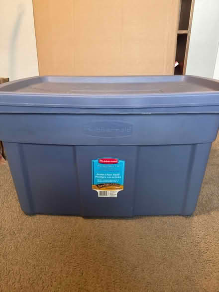 Photo of free Rubbermaid Large Tote (Countryside) #1