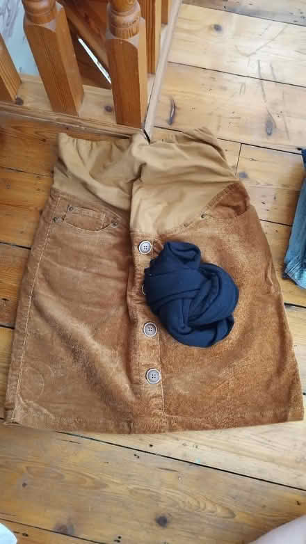 Photo of free Maternity clothes (Woodhill SE18) #2
