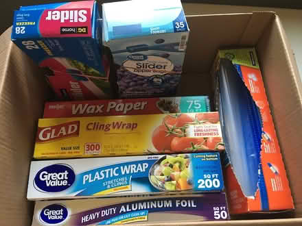 Photo of free Kitchen food storage items (N side of Eureka in Maple Lawn) #1