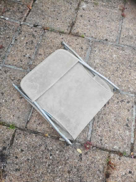 Photo of free sun lounger (Bradway S17) #2
