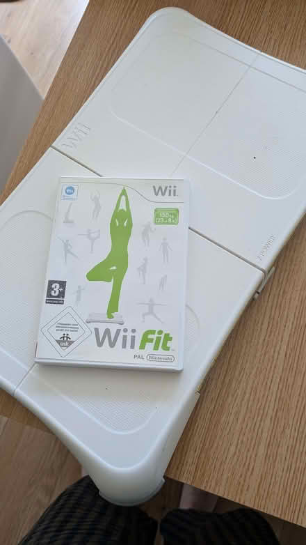 Photo of free Wii fit and board (Loughton IG10) #1