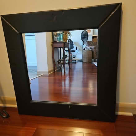 Photo of free mirror (Eden Prairie) #1