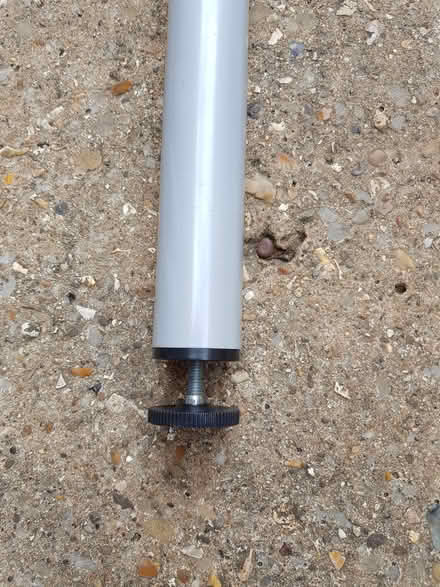 Photo of free Desk legs metal (Letchworth garden city SG6) #3