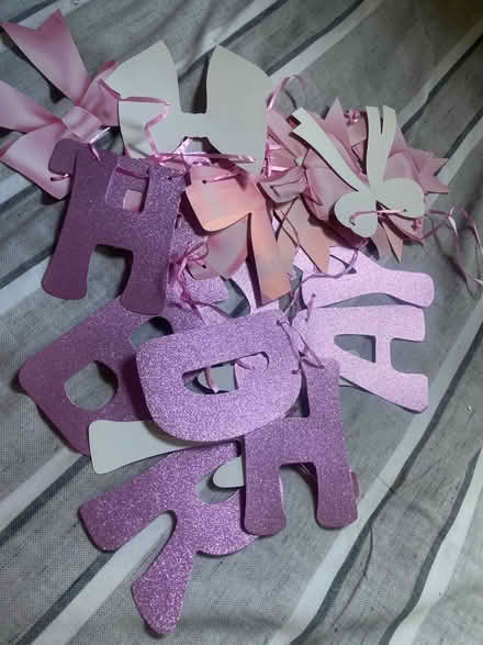 Photo of free Pink Happy birthday with bows (Surrey quays) #1