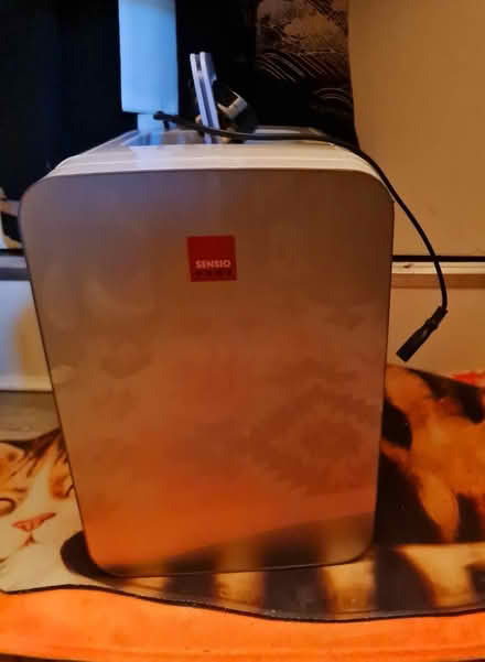 Photo of free Mini fridge (Harlesden) #1