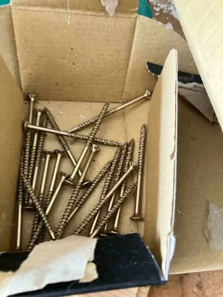 Photo of free Screws (TR9 6QL) #4