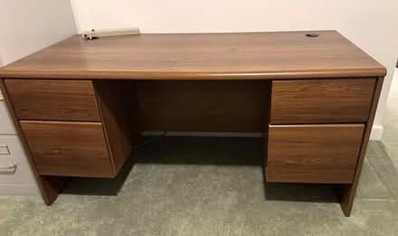 Photo of free office desk [20886] #1