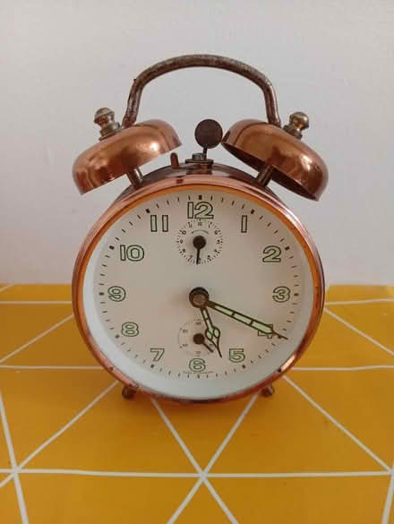 Photo of free Traditional alarm clock (Buxworth SK23) #1