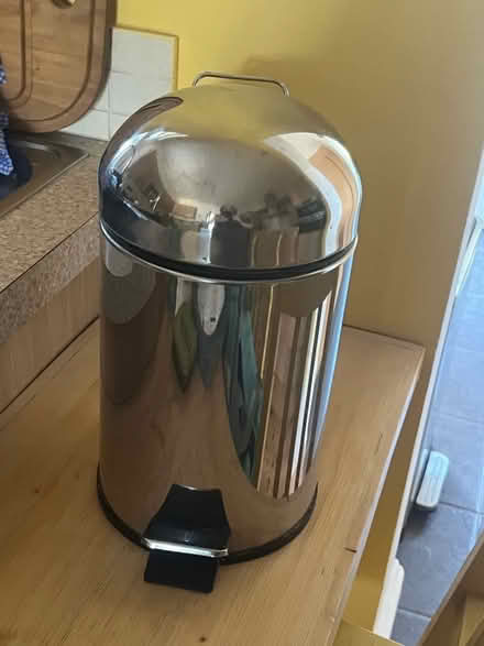 Photo of free Pedal bin (Goodmayes IG3) #1