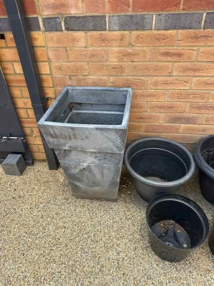 Photo of free Selection of plastic plant pots (Northampton) #3