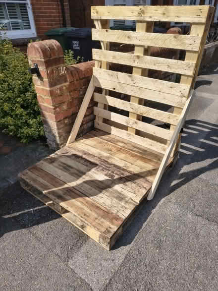 Photo of free Pallet (Brookvale, RG21) #1