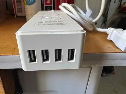 Photo of free Power strip with USB (101 and Fair Oaks Sunnyvale) #2