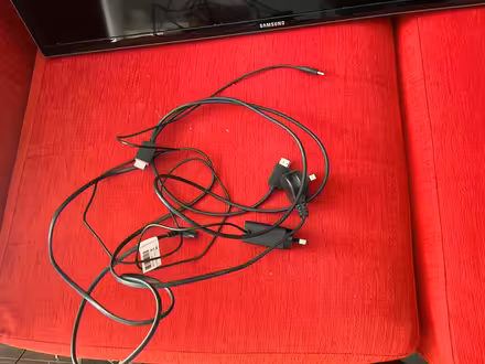 Photo of free Samsung colour smart tv (Indooroopilly) #2