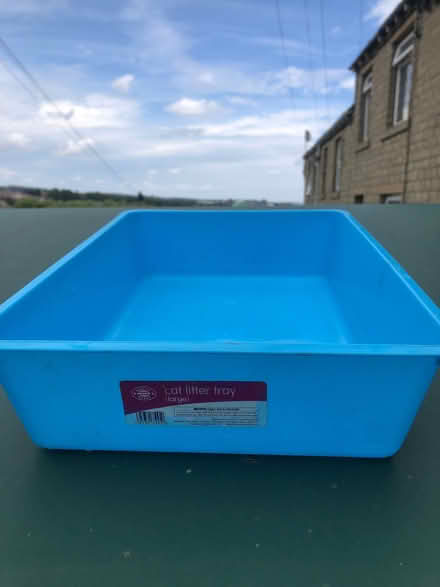 Photo of free Cat litter tray (Bluebell Hill HD4) #1