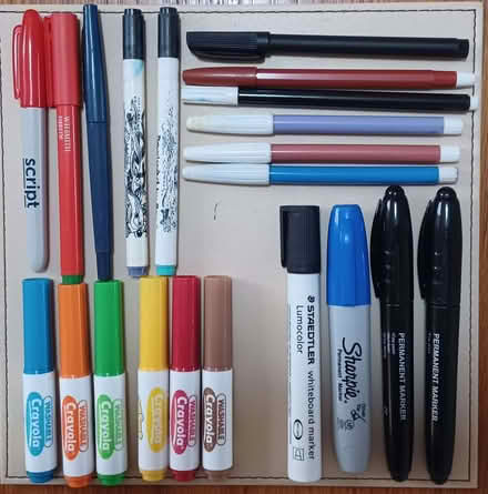 Photo of free Assorted fibre-tip pens and permanent markers (Primrose LA1) #1