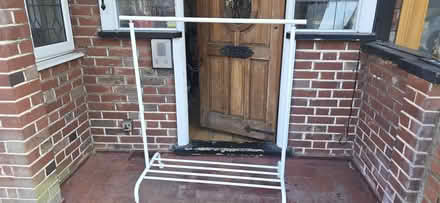 Photo of free Clothes rack, white (TW7) #1