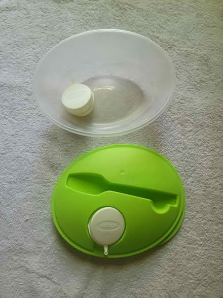 Photo of free Lunchware for Salad w/ Sauce Cup (West 7th) #2